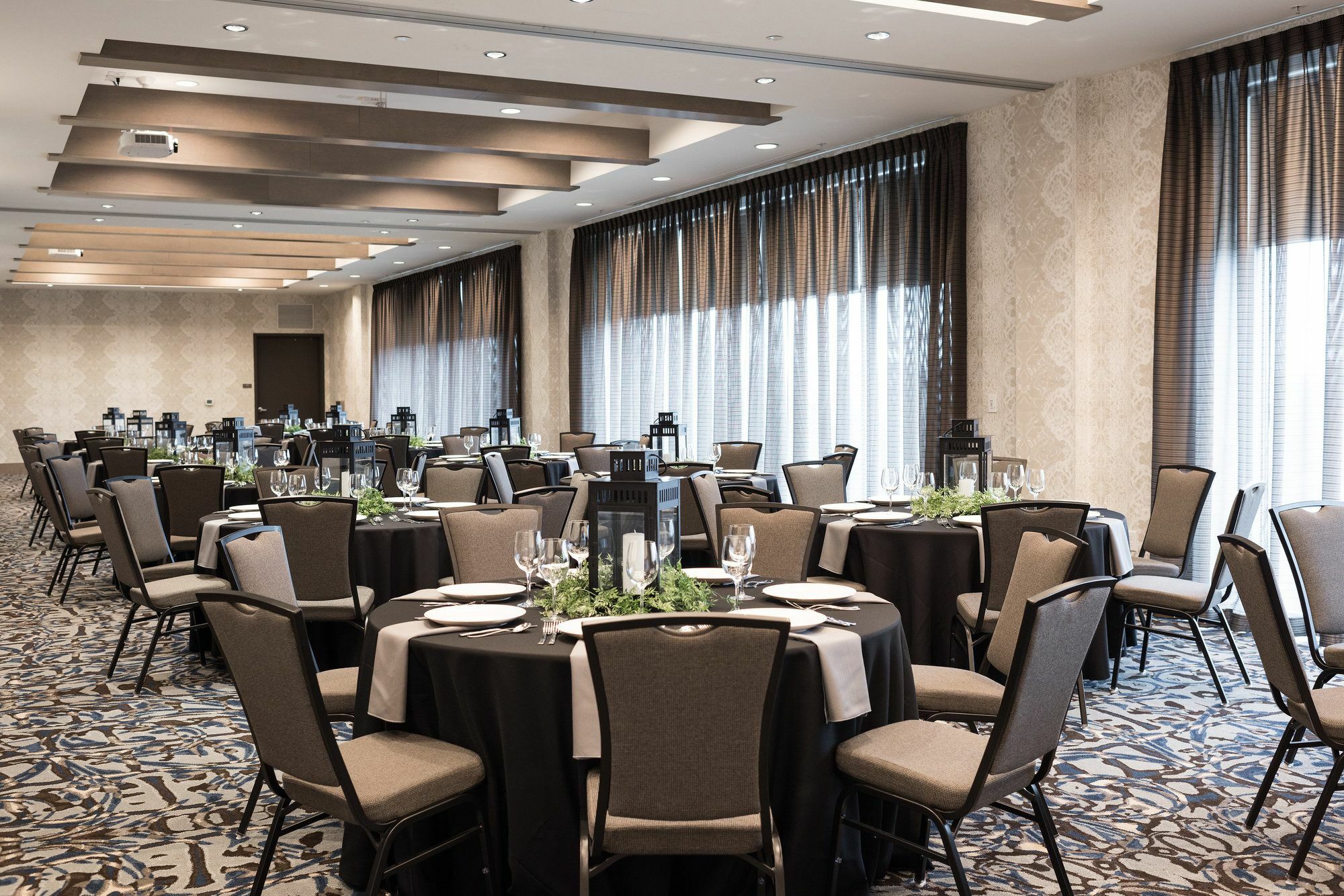 Doubletree By Hilton Asheville Downtown Εξωτερικό φωτογραφία